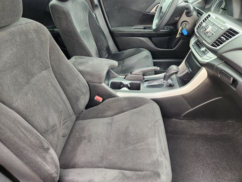 Used 2013 Honda Accord LX image 14