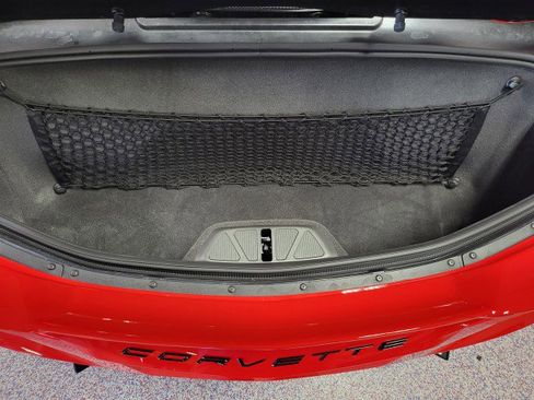 Used 2024 Chevrolet Corvette Stingray Premium Conv w/ Z51 Performance Package image 29