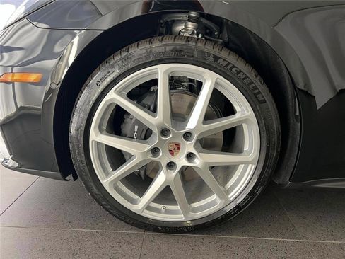 New 2026 Porsche Panamera 4 image 10