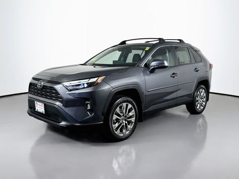 Used 2023 Toyota RAV4 XLE Premium AWD/4WD image 2