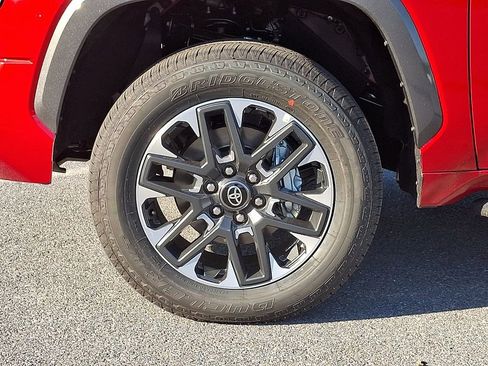 New 2026 Toyota Tundra Limited AWD/4WD image 19