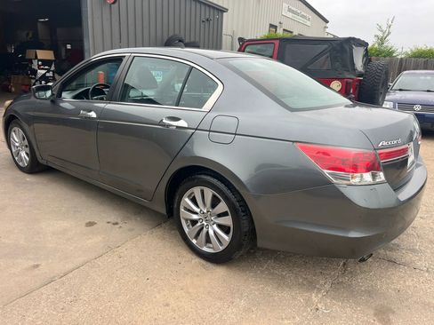 Used 2012 Honda Accord EX image 7