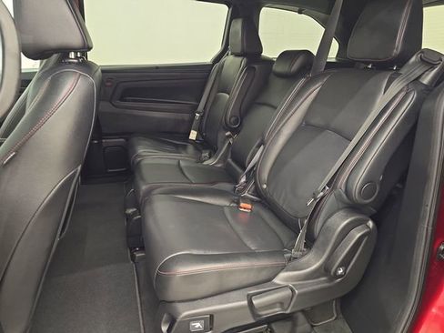 Used 2025 Honda Odyssey Sport-L image 19