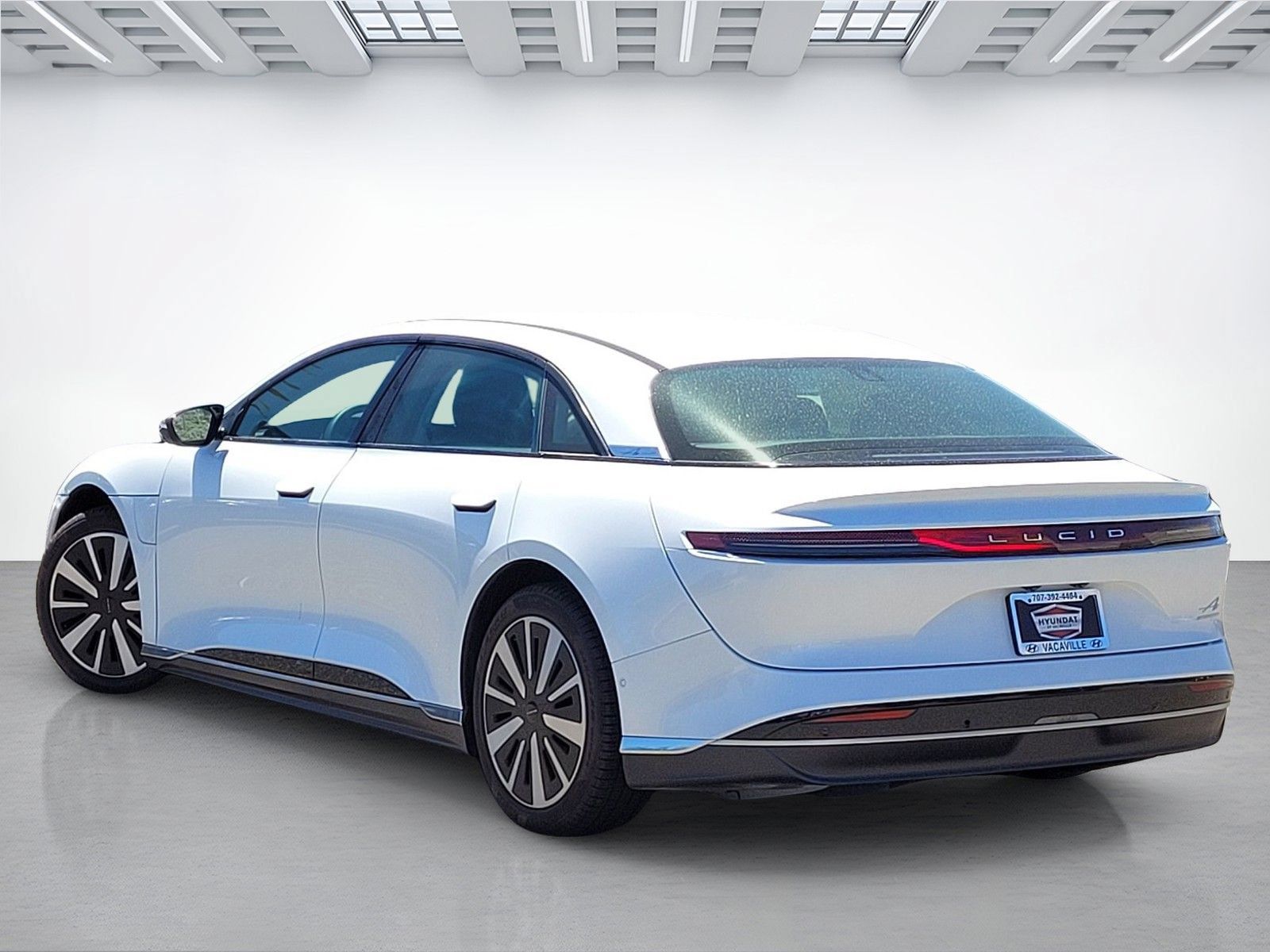 Used 2025 Lucid Air Touring AWD/4WD image 6