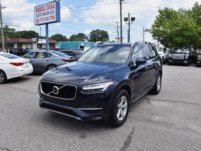 Used 2019 Volvo XC90 T5 Momentum