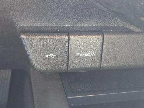 Used 2022 Toyota Camry LE AWD/4WD image 30