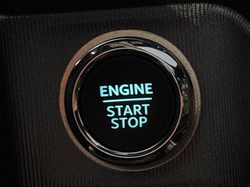 Certified 2024 Ford F250 Platinum w/ FX4 Off-Road Package image 33