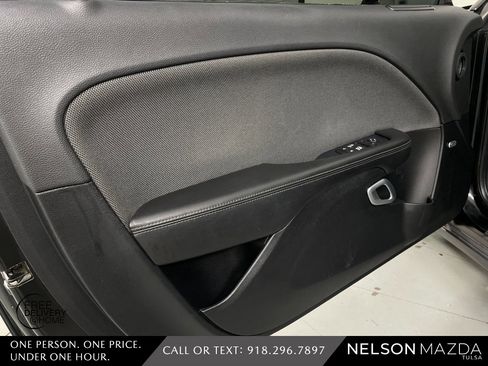 Used 2015 Dodge Challenger R/T w/ Quick Order Package 28B R/T image 18