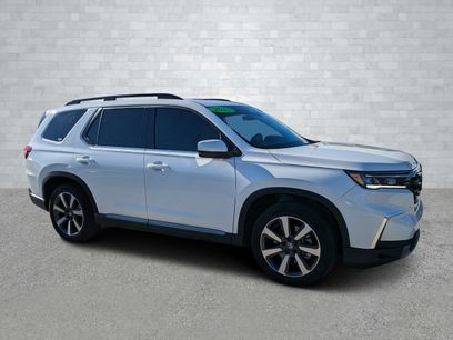 Used 2025 Honda Pilot Touring
