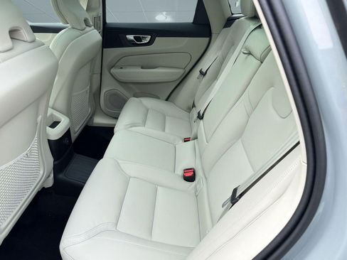 New 2026 Volvo XC60 T8 Ultra w/ Protection Package Premier AWD/4WD image 15