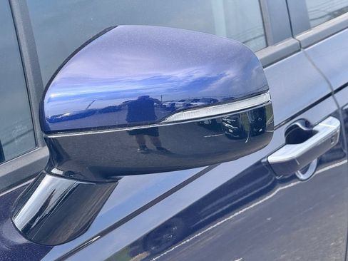 New 2026 Kia Carnival LXS FWD image 11