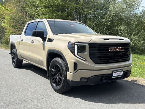 Used 2023 GMC Sierra 1500 Elevation AWD/4WD image 5