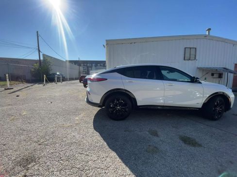 Used 2025 Buick Envista Sport Touring image 16