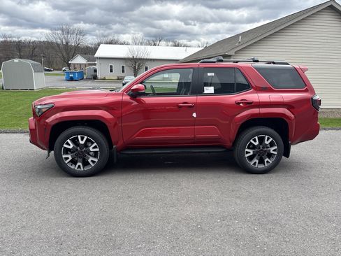 New 2026 Toyota 4Runner TRD Sport Premium AWD/4WD image 7