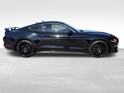 Used 2021 Ford Mustang GT Premium w/ GT Performance Package RWD image 9
