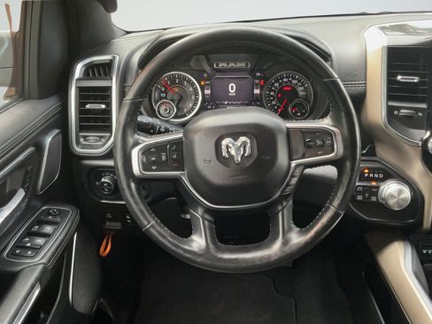 Used 2019 RAM 1500 Laramie AWD/4WD image 15