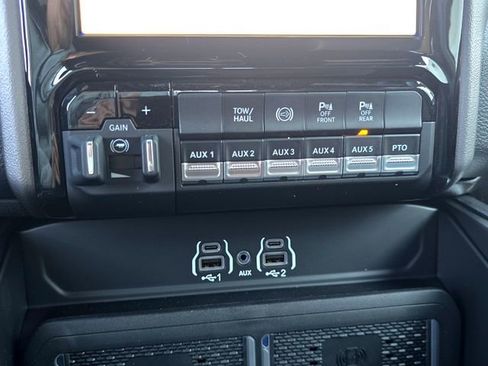 New 2026 RAM 5500 Tradesman w/ Laramie Trim Package image 16