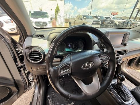 Used 2019 Hyundai Kona SEL FWD image 21