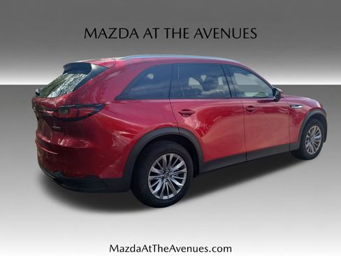 Used 2025 MAZDA CX-90 3.3 Turbo w/ Preferred Package AWD/4WD image 12