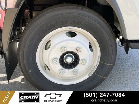 New 2025 Chevrolet Low Cab Forward RWD image 30