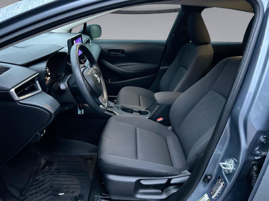 Used 2023 Toyota Corolla LE FWD image 11