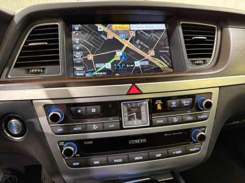 Used 2020 Genesis G80 5.0 Ultimate image 19