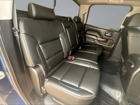 Used 2018 GMC Sierra 1500 SLT AWD/4WD image 26