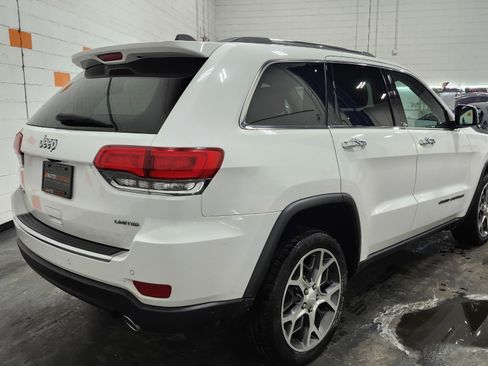 Used 2019 Jeep Grand Cherokee Limited w/ Luxury Group II image 19