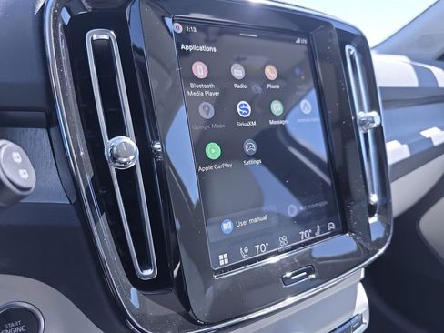 New 2026 Volvo XC40 B5 Plus w/ Protection Package Premier image 22