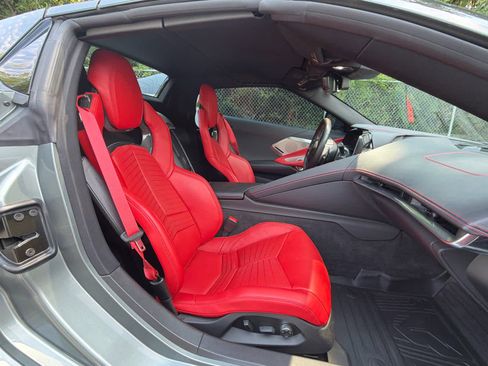 Used 2023 Chevrolet Corvette Stingray Preferred Conv w/ Z51 Performance Package RWD image 19
