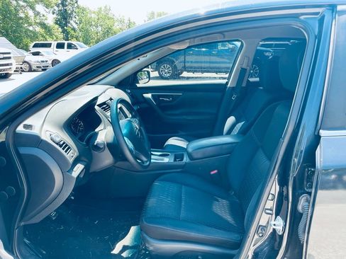 Used 2016 Nissan Altima 2.5 S w/ Power Driver Seat Package FWD image 11