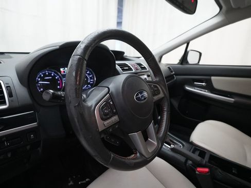 Used 2016 Subaru Crosstrek 2.0i Limited AWD/4WD image 8