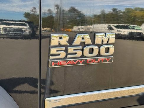 Used 2016 RAM 5500 Tradesman w/ Max Tow Package AWD/4WD image 25