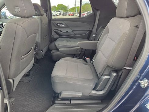 Certified 2023 Chevrolet Traverse LT image 8