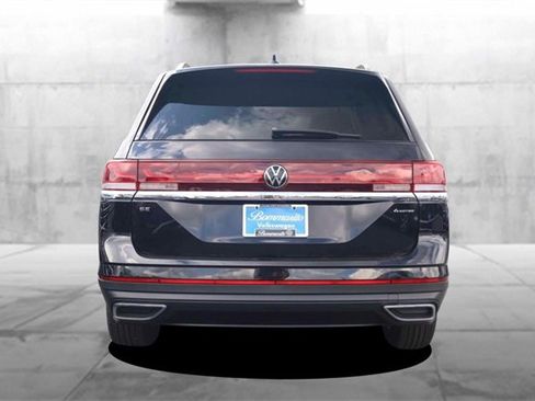 New 2026 Volkswagen Atlas SE image 6