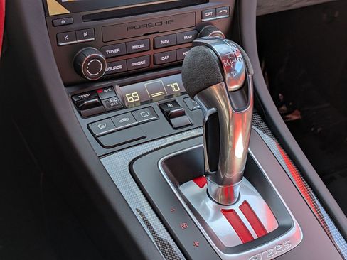 Certified 2018 Porsche 911 GT2 RS image 25