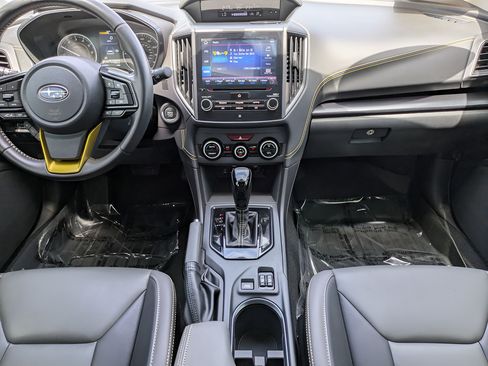 Used 2021 Subaru Crosstrek 2.5i Sport w/ Moonroof Package AWD/4WD image 17