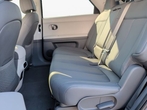 New 2026 Hyundai Ioniq 5 SEL image 13