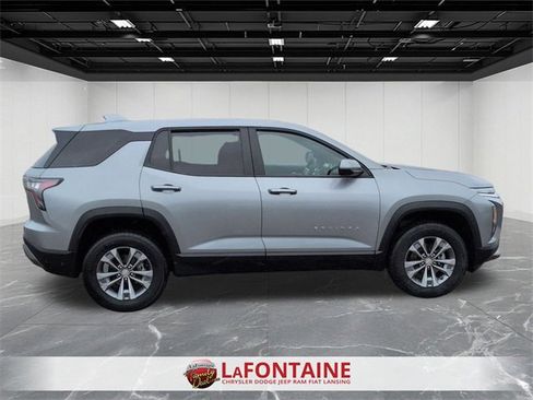 Used 2025 Chevrolet Equinox LT image 6