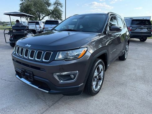 Used 2018 Jeep Compass Limited w/ Safe & Security Group image 3