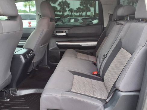 Used 2017 Toyota Tundra SR5 w/ SR5 Upgrade Package RWD image 24