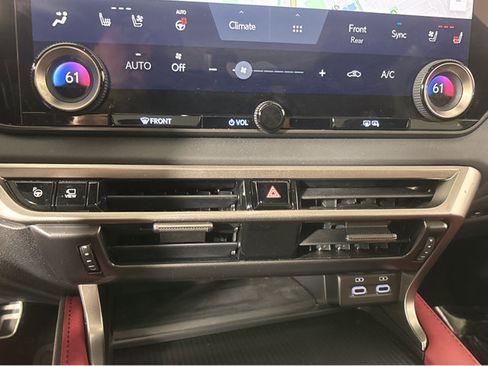 Used 2024 Lexus RX 500h F Sport w/ Convenience Package image 29