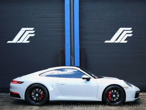 Used 2022 Porsche 911 Carrera 4S AWD/4WD image 1