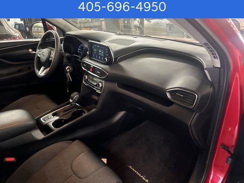 Used 2020 Hyundai Santa Fe SE w/ Cargo Package image 26