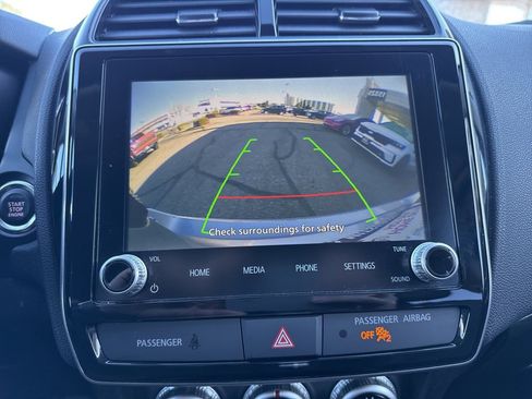 Used 2024 Mitsubishi Outlander Sport 2.0 ES image 17