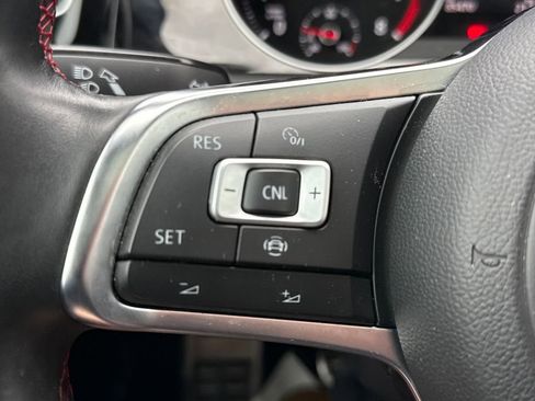 Used 2019 Volkswagen GTI Autobahn image 18