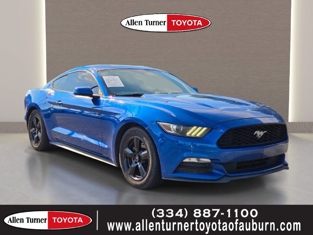 Used 2017 Ford Mustang Coupe RWD image 1