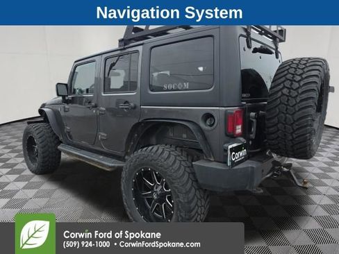 Used 2016 Jeep Wrangler Unlimited Sahara image 5