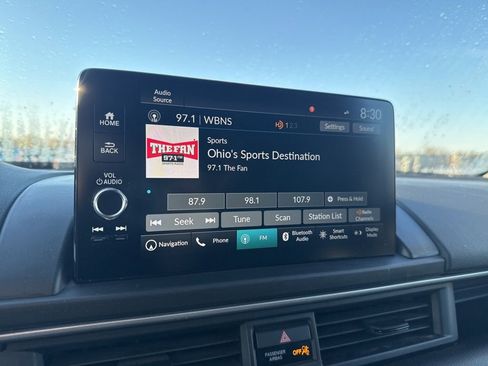 Used 2025 Honda Pilot Touring image 19