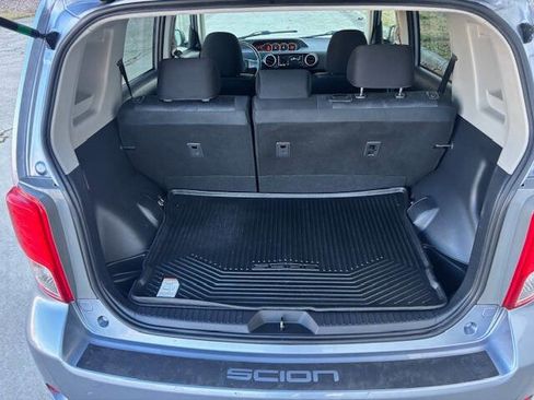 Used 2012 Scion xB image 9